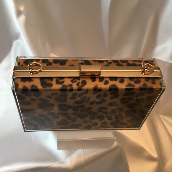 Stylish Leopard Acrylic Fashion Clutch Bag - Picture 4 of 10